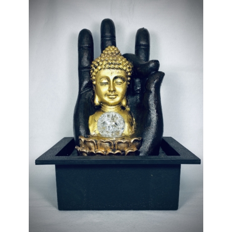 Buddha jobb kézben - csobogó