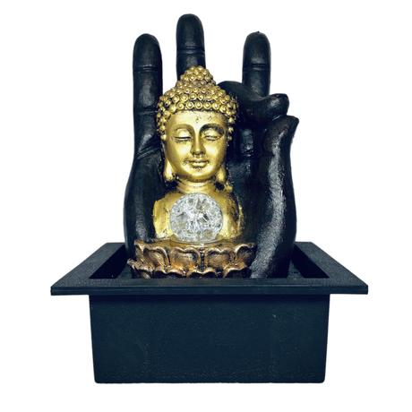 Buddha jobb kézben - csobogó